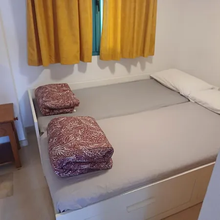 アパート Precioso Con Piscina Cerca De La Playa